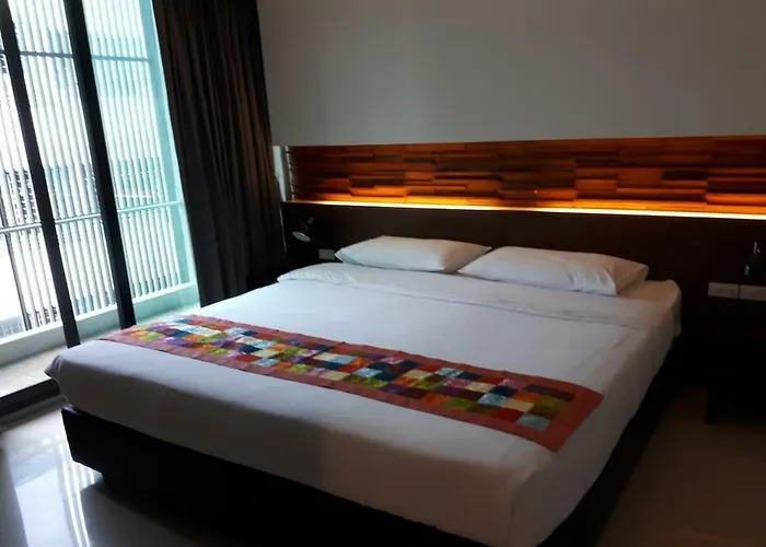 At One Hualampong 3* Bangkok