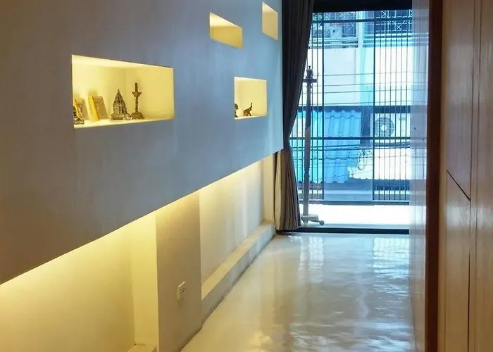 At One Hualampong Bangkok